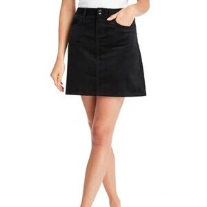 Vineyard Vines Classic Black Corduroy size 12 Women's Skirt